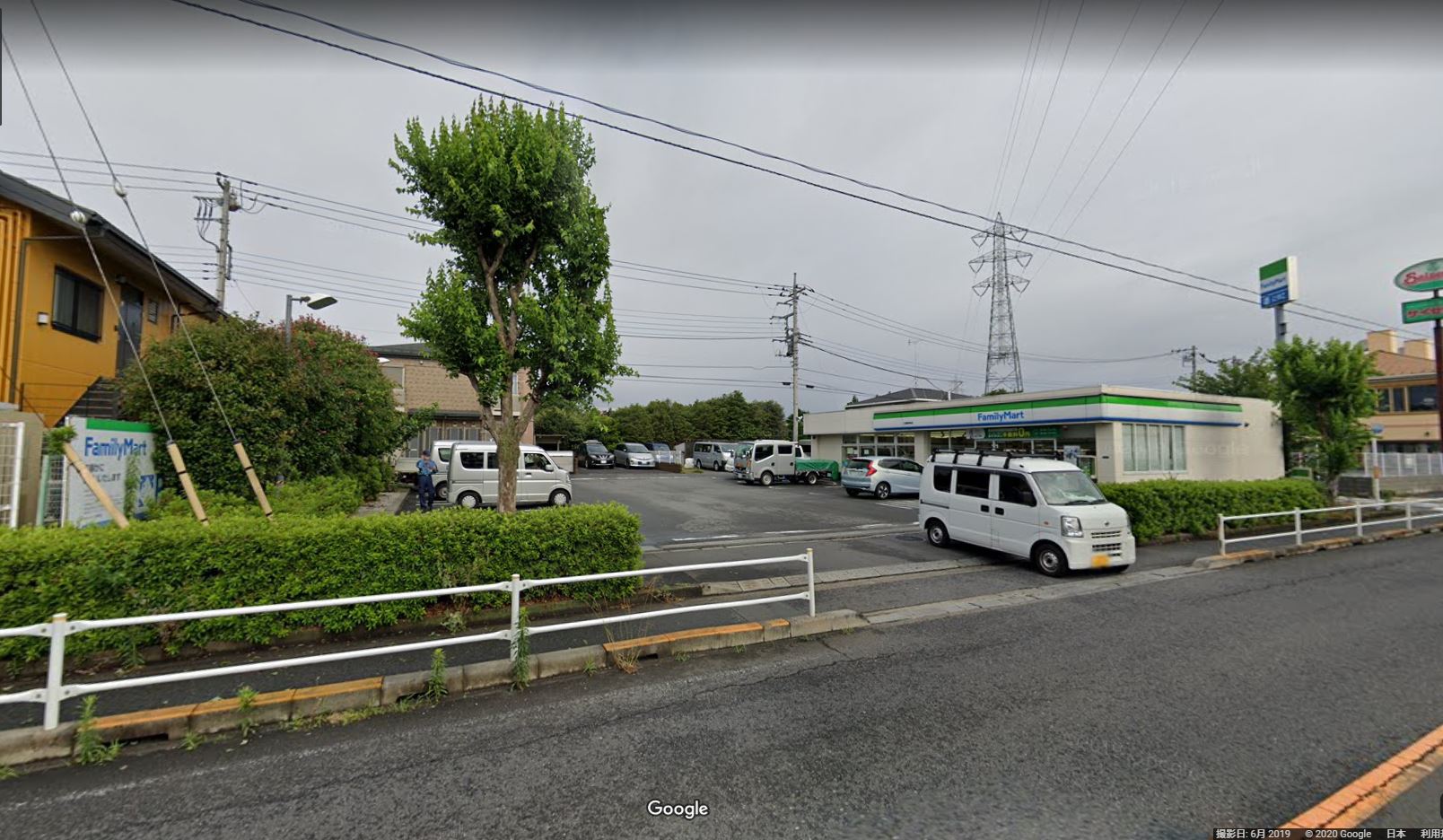 ファミリーマート 三鷹野崎店