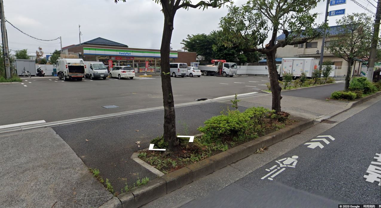 ファミリーマート 小平回田町店