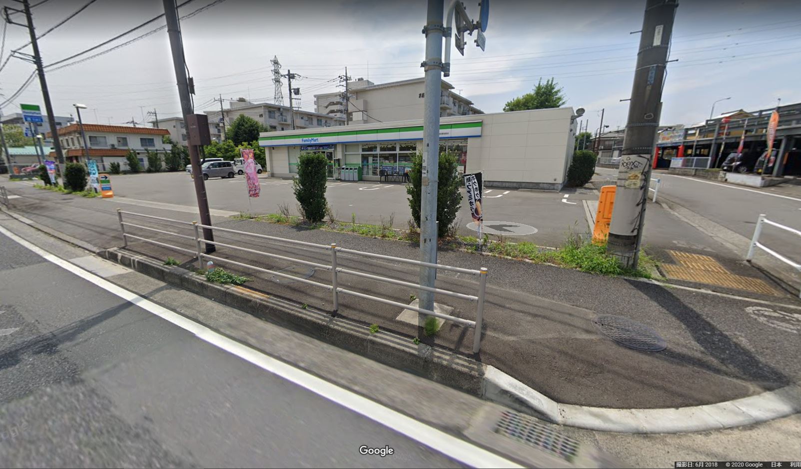 ファミリーマート 福生横田基地前店